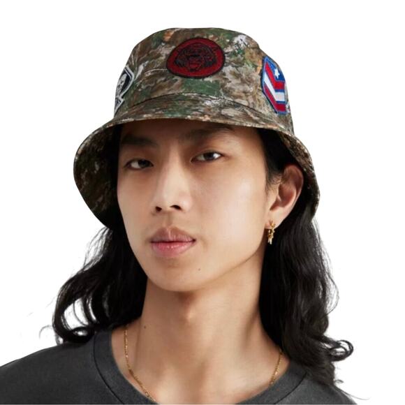 Urban Outfitters Woodland Camo Patch Bucket Hat Military Short Brim One Size - Picture 5 of 5